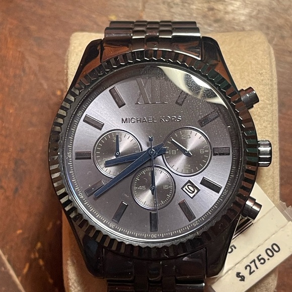 Mens Gun Metal gray Micheal-Kors watch.